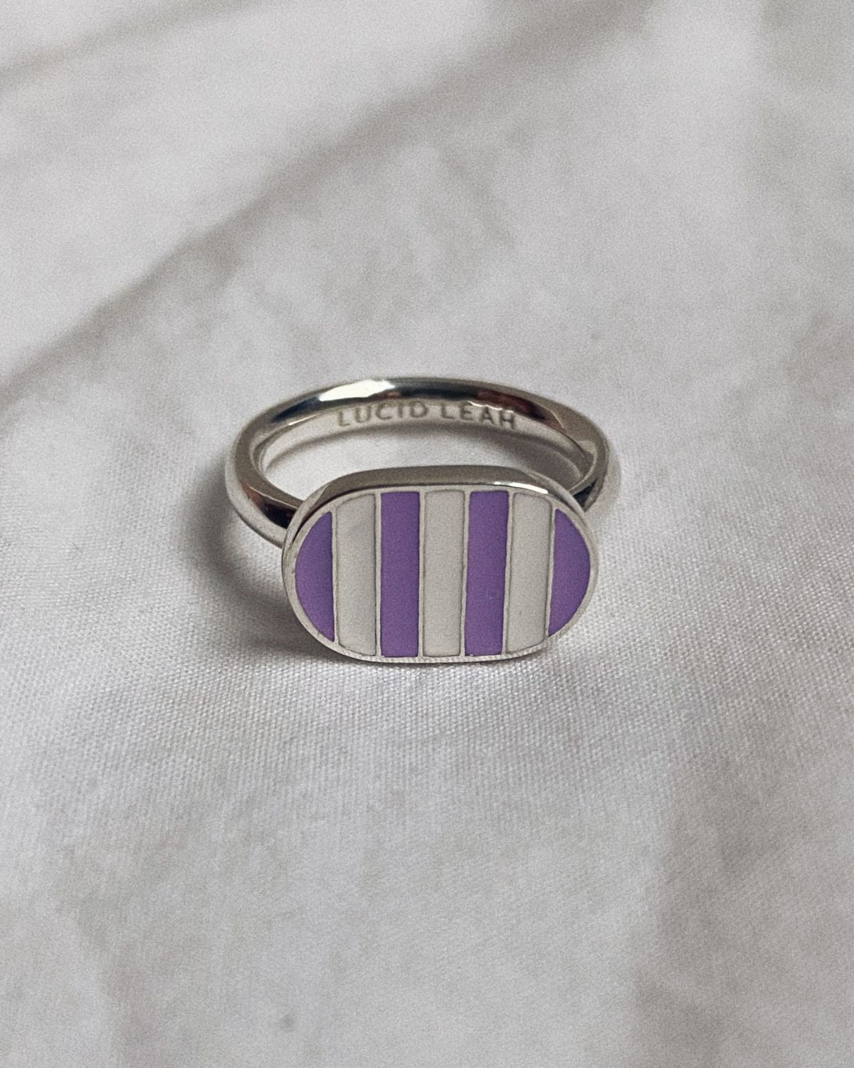 Busy bee ring - sterling silver